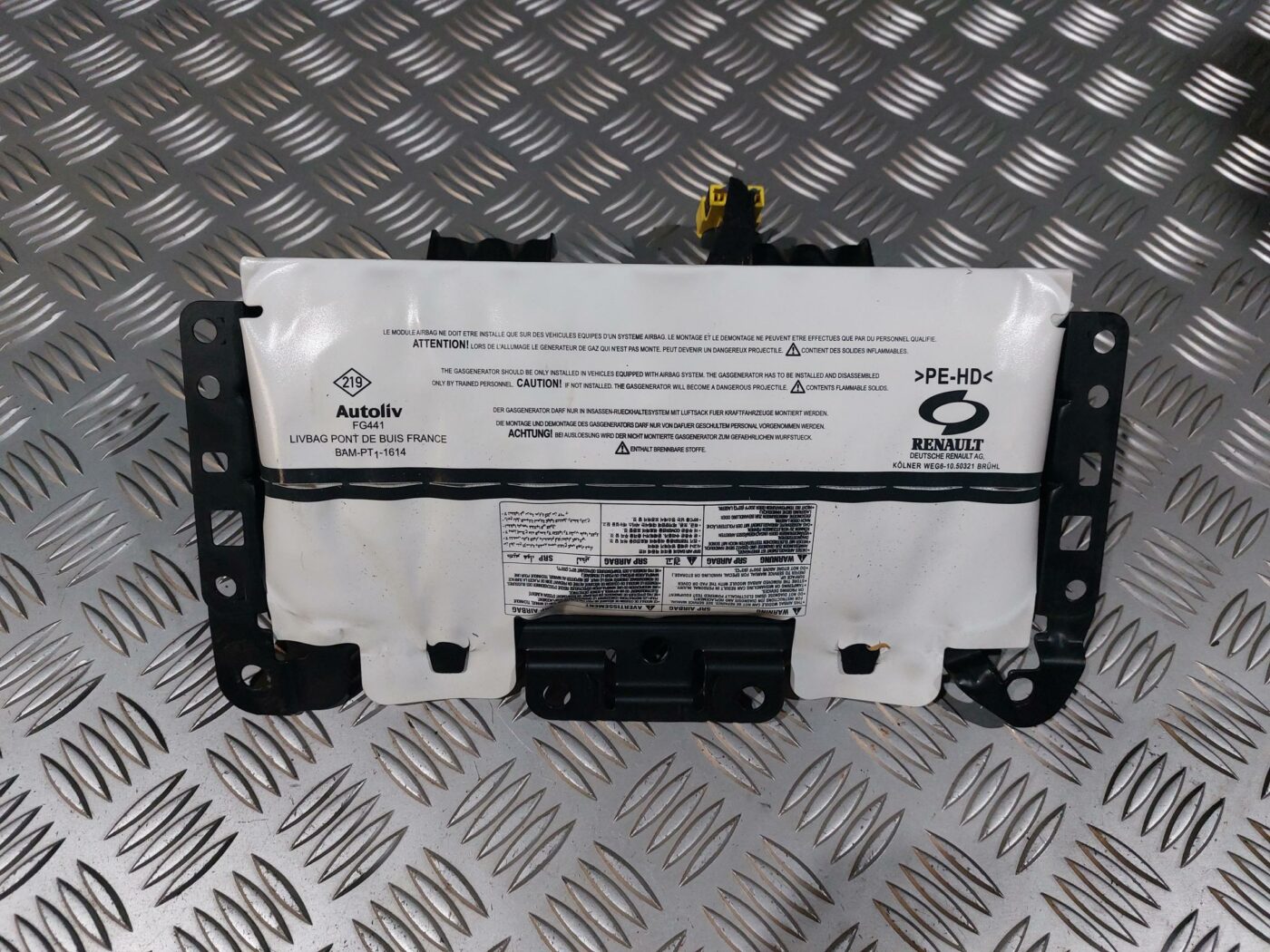 Mērinstrumentu paneļa drošības spilvens priekš RENAULT LAGUNA 2011 1 Mērinstrumentu paneļa drošības spilvens priekš RENAULT LAGUNA 2011