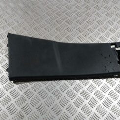 Vidējas salona statnes apdare priekš RENAULT LAGUNA 2011