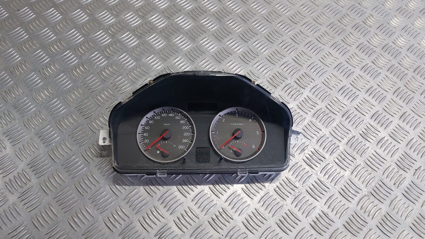 Spidometrs priekš VOLVO S40 2004 Black