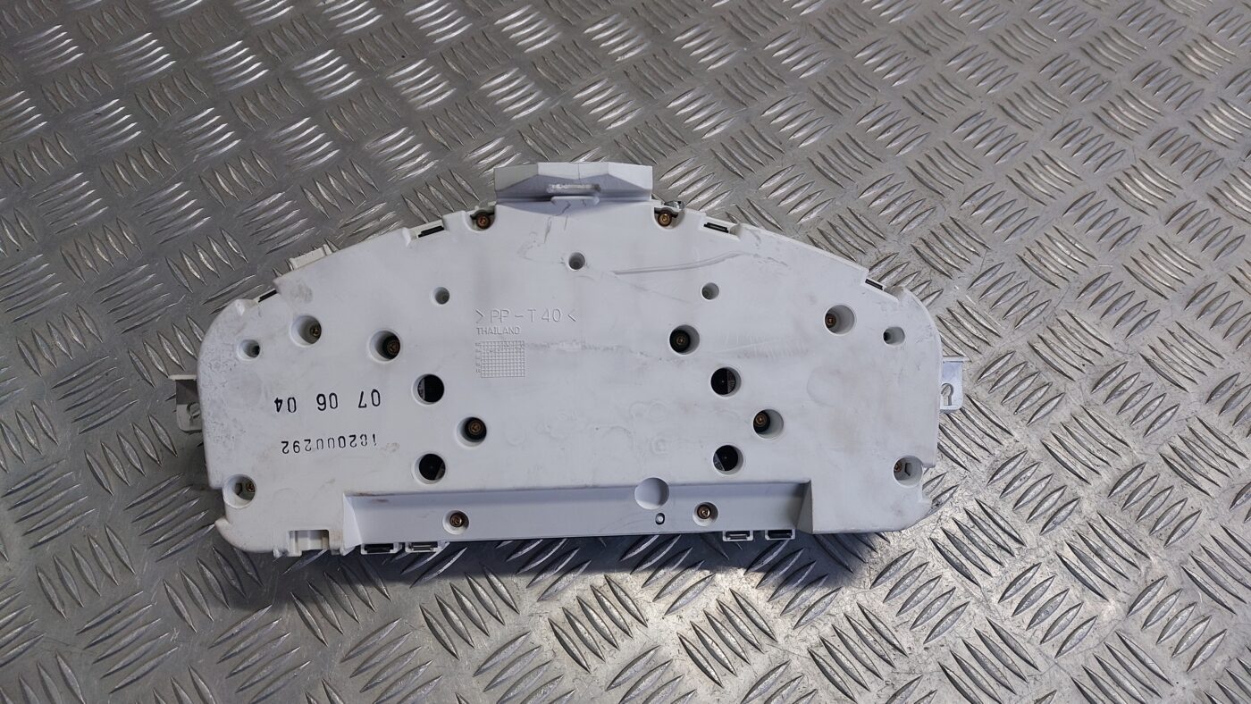 Spidometrs priekš VOLVO S40 2004 Black