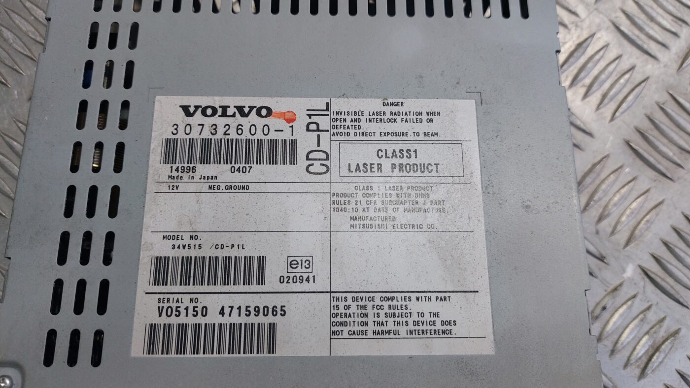 CD/DVD/Navigācijas bloks priekš VOLVO S40 2004 Black 5 CD/DVD/Navigācijas bloks priekš VOLVO S40 2004 Black