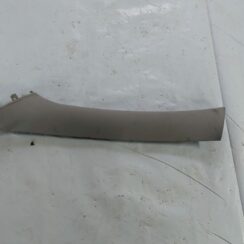 Priekšējas salona statnes apdare priekš VOLVO S40 2004 Black