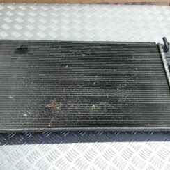 Dzesēšanas radiators priekš VOLVO S40 2004 Black