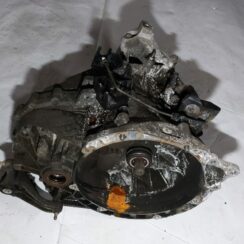 Mehāniska pārnesumkārba priekš VOLVO S40 2004 Black