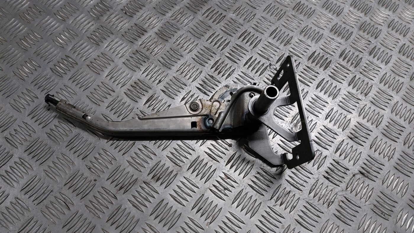 Stāvbremzes svira priekš VOLVO S40 2004 Black