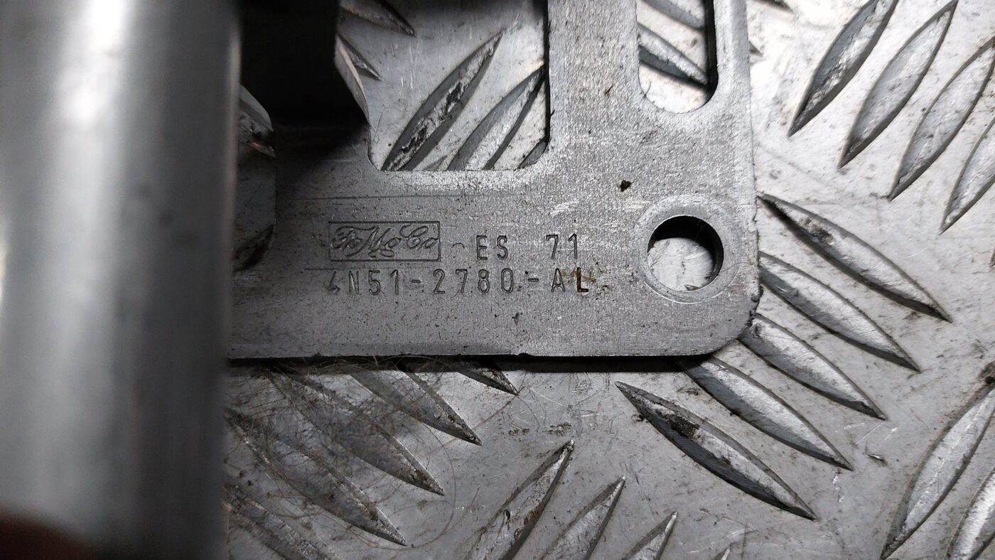 Stāvbremzes svira priekš VOLVO S40 2004 Black