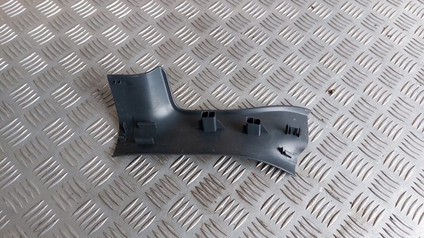 Sliekšņa aizmugurēja laba uzlika (salonā) priekš MITSUBISHI COLT 2007