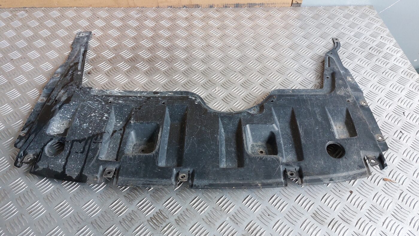 Priekšēja bufera aizsargs priekš MITSUBISHI COLT 2007 1 Priekšēja bufera aizsargs priekš MITSUBISHI COLT 2007