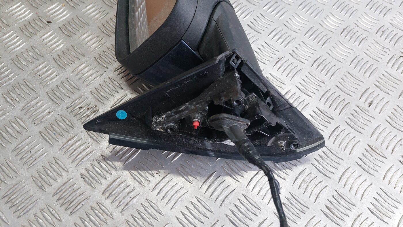 Ārējais spogulis, pa labi priekš VOLVO V60 2012 3 Ārējais spogulis, pa labi priekš VOLVO V60 2012