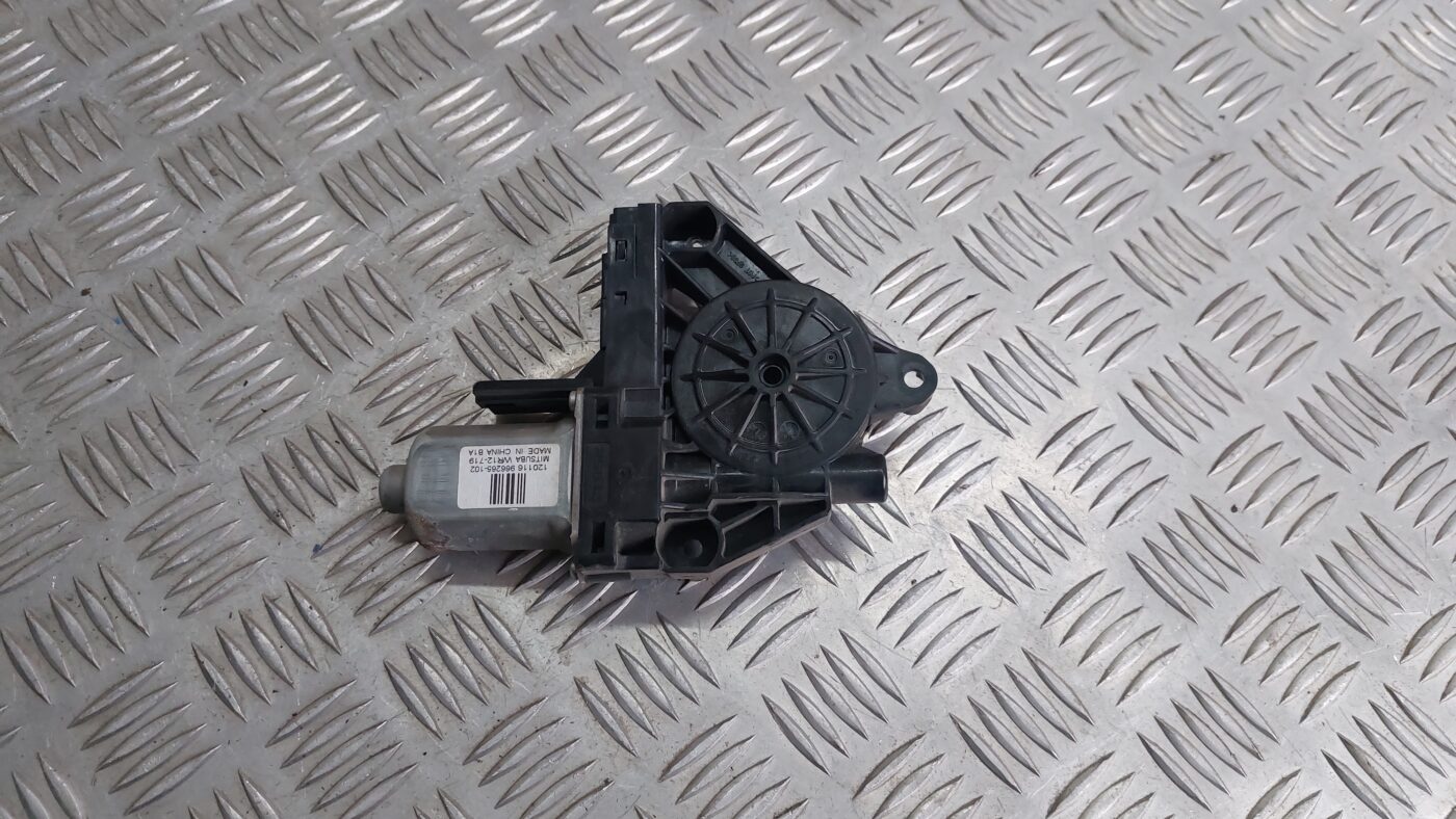 Elektrisko stiklu motors priekš VOLVO V60 2012