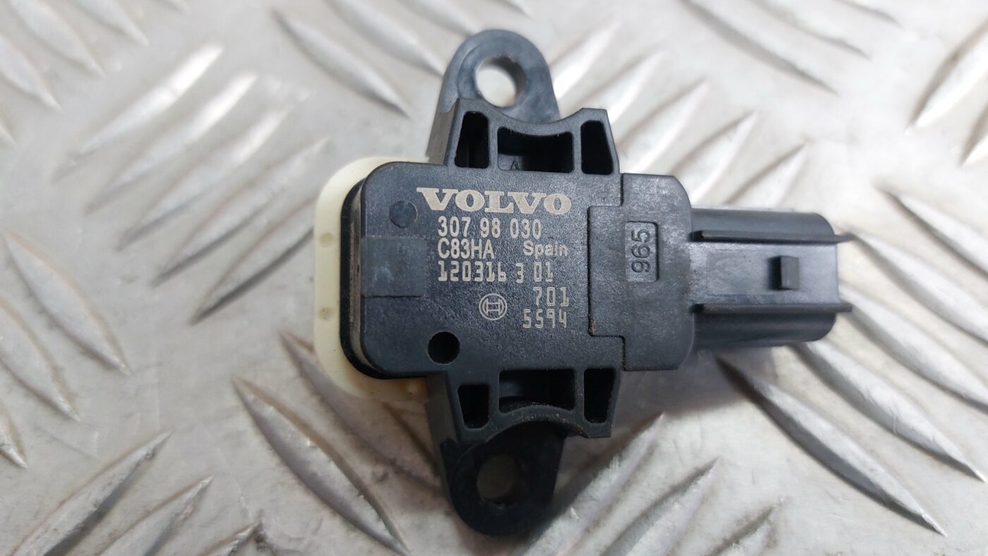 Drošības spilvena trieciensensors priekš VOLVO V60 2012 4 Drošības spilvena trieciensensors priekš VOLVO V60 2012