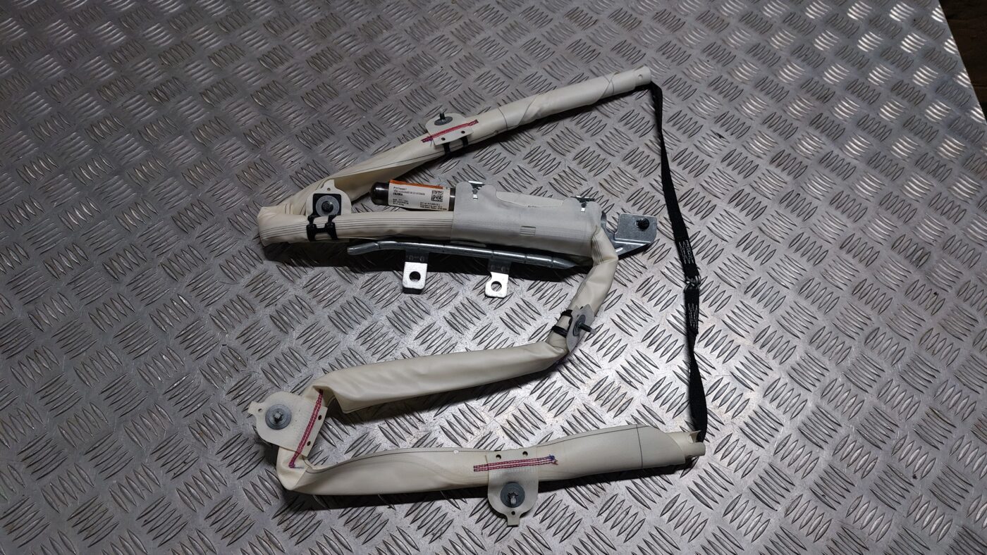 Griestu drošības spilvens, pa labi priekš VOLVO V60 2012 1 Griestu drošības spilvens, pa labi priekš VOLVO V60 2012