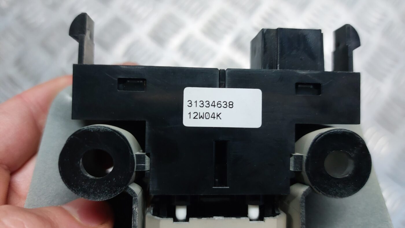 Stāvbremzes ieslēgšanas poga priekš VOLVO V60 2012 5 Stāvbremzes ieslēgšanas poga priekš VOLVO V60 2012