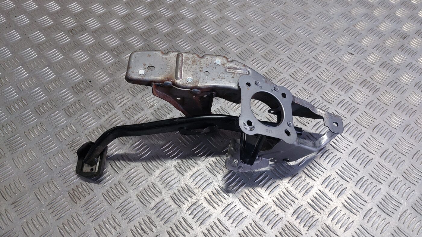 Bremžu pedālis priekš VOLVO V60 2012 2 Bremžu pedālis priekš VOLVO V60 2012