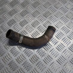 Kartera ventilācijas caurule priekš VOLVO V60 2012