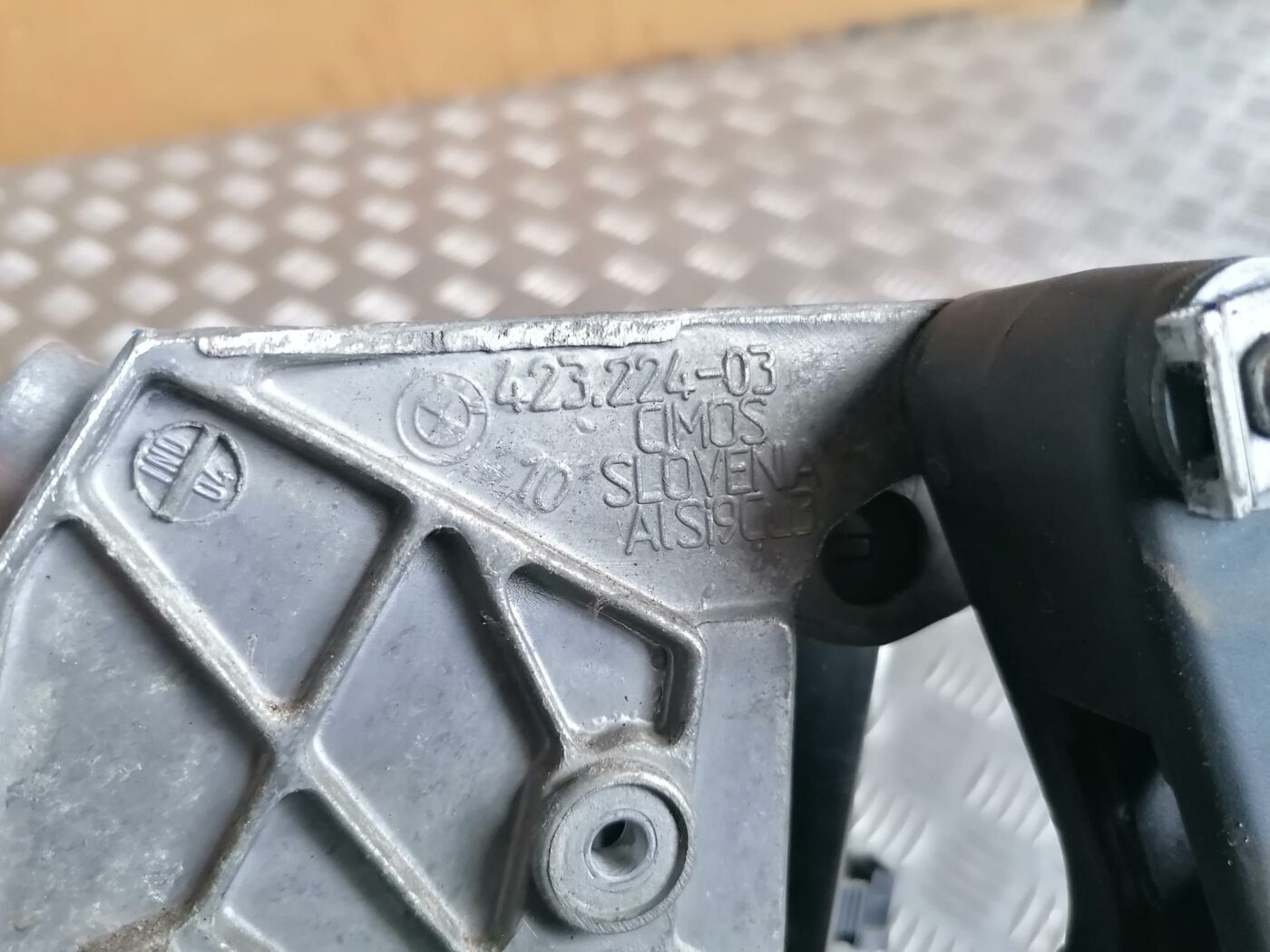 Pedāļu bloks priekš BMW 123 E87 2008 BLACK 2 Pedāļu bloks priekš BMW 123 E87 2008 BLACK