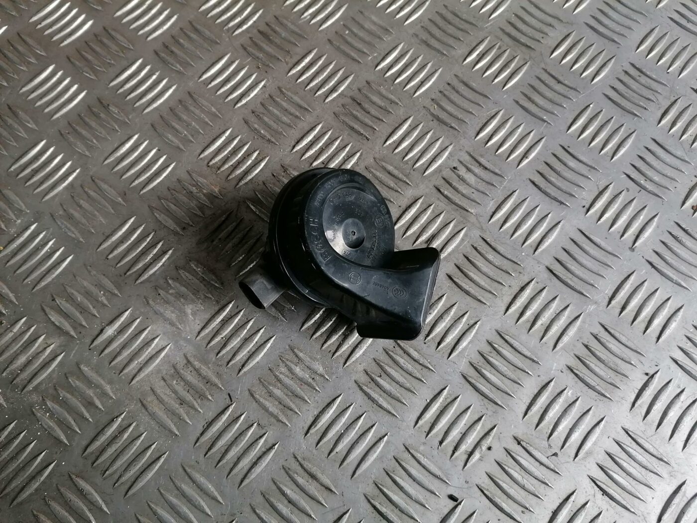 Skaņas signāls priekš BMW 123 E87 2008 BLACK 1 Skaņas signāls priekš BMW 123 E87 2008 BLACK