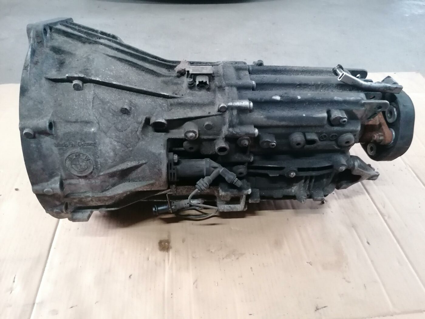 Mehāniska pārnesumkārba priekš BMW 123 E87 2008 BLACK 2 Mehāniska pārnesumkārba priekš BMW 123 E87 2008 BLACK