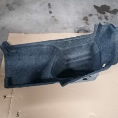 Bagāžnieka nodalījuma sānu apdare priekš ŠKODA OCTAVIA 2006