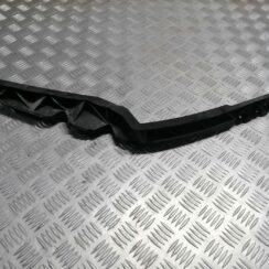 Priekšējā spārna un bufera stiprinājums priekš ŠKODA OCTAVIA 2006