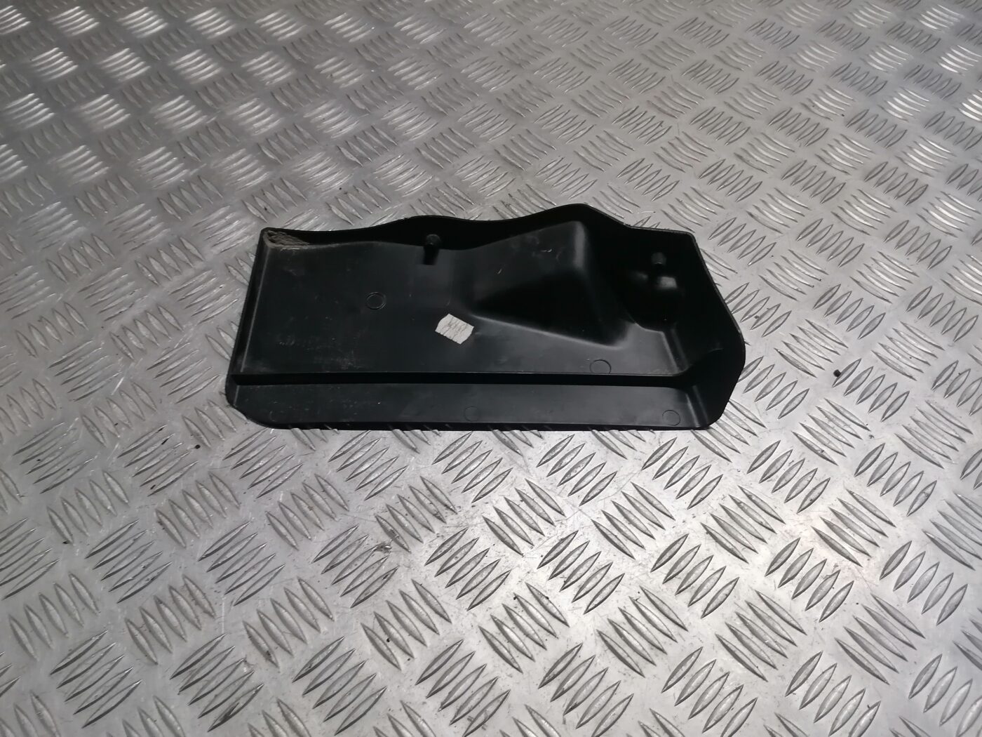 Ieplūdes gaisa deflektors/Difuzors priekš ŠKODA OCTAVIA 2006