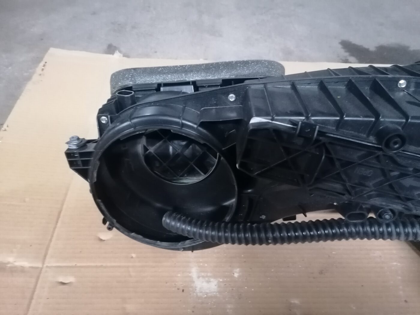 Salona sildītājs priekš ŠKODA OCTAVIA 2006