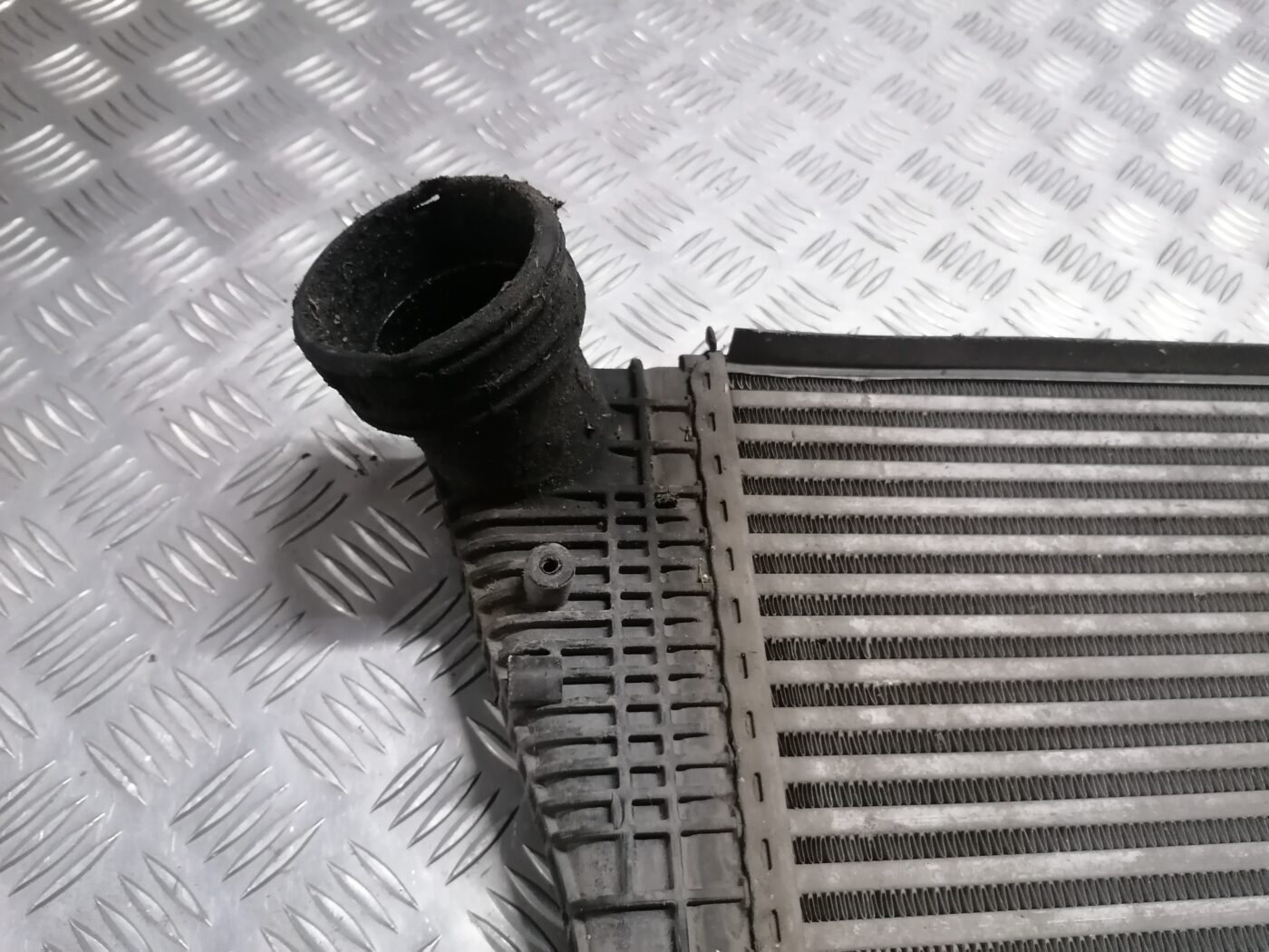 Interkūleris priekš ŠKODA OCTAVIA 2006 2 Interkūleris priekš ŠKODA OCTAVIA 2006