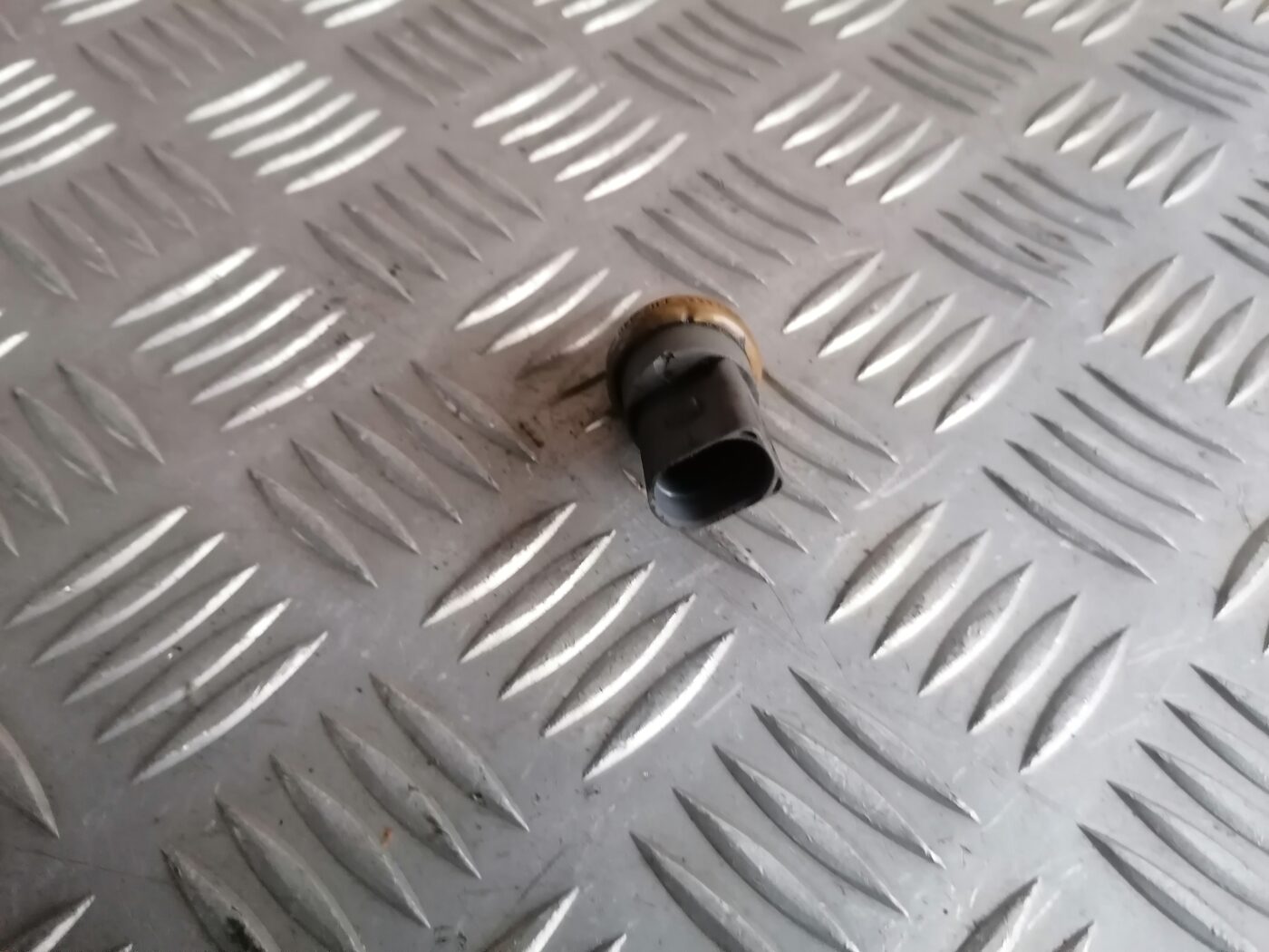 Dzesēšanas šķidruma temperatūras sensors priekš ŠKODA OCTAVIA 2006 2 Dzesēšanas šķidruma temperatūras sensors priekš ŠKODA OCTAVIA 2006