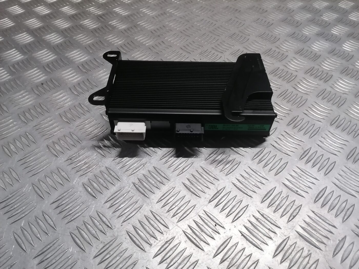 Audio pastiprinātāja bloks priekš PEUGEOT 607 2010
