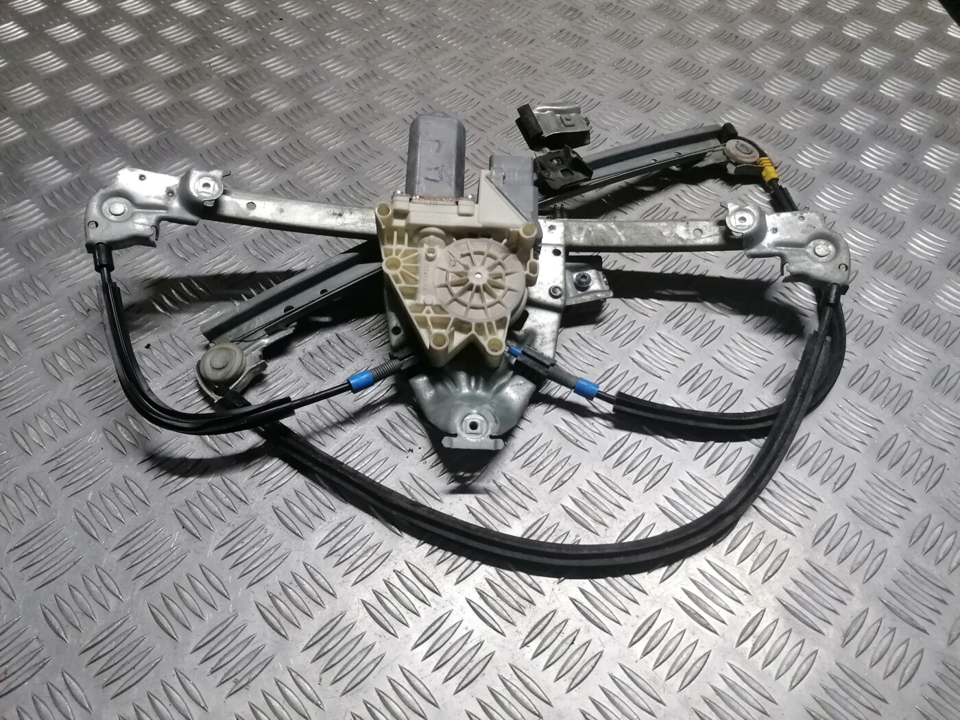 Stikla pacelšanas mehānisms priekšējais labais priekš PEUGEOT 607 2010