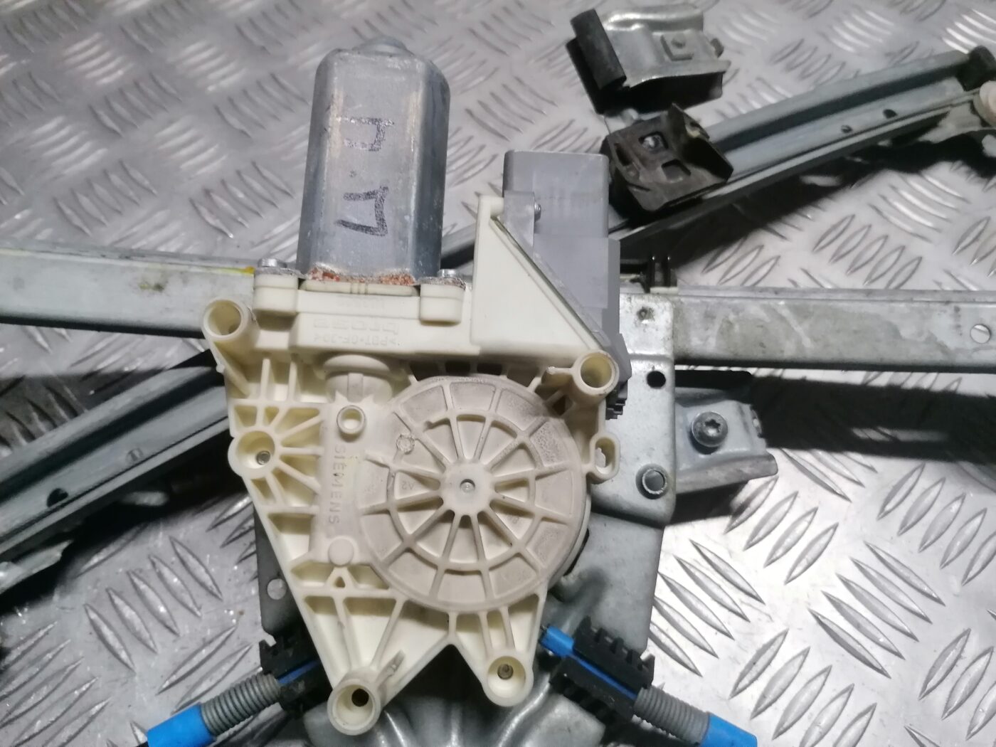 Stikla pacelšanas mehānisms priekšējais labais priekš PEUGEOT 607 2010