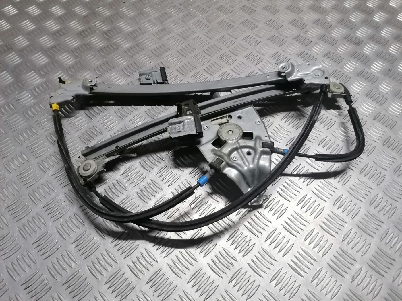 Stikla pacelšanas mehānisms priekšējais labais priekš PEUGEOT 607 2010