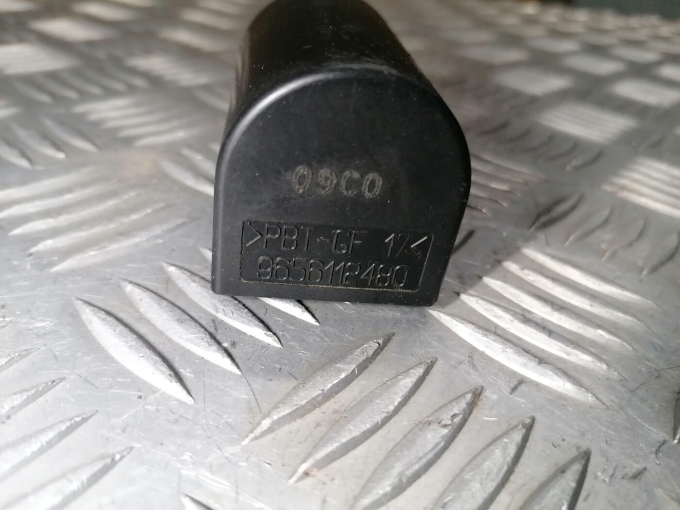 Dzesēšanas radiatora releja priekš PEUGEOT 607 2010 2 Dzesēšanas radiatora releja priekš PEUGEOT 607 2010