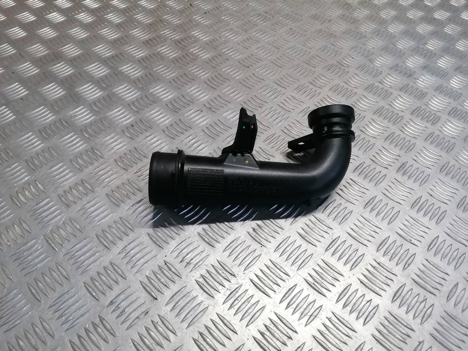 Gaisa ieplūdes šļūtene priekš PEUGEOT 607 2010 1 Gaisa ieplūdes šļūtene priekš PEUGEOT 607 2010