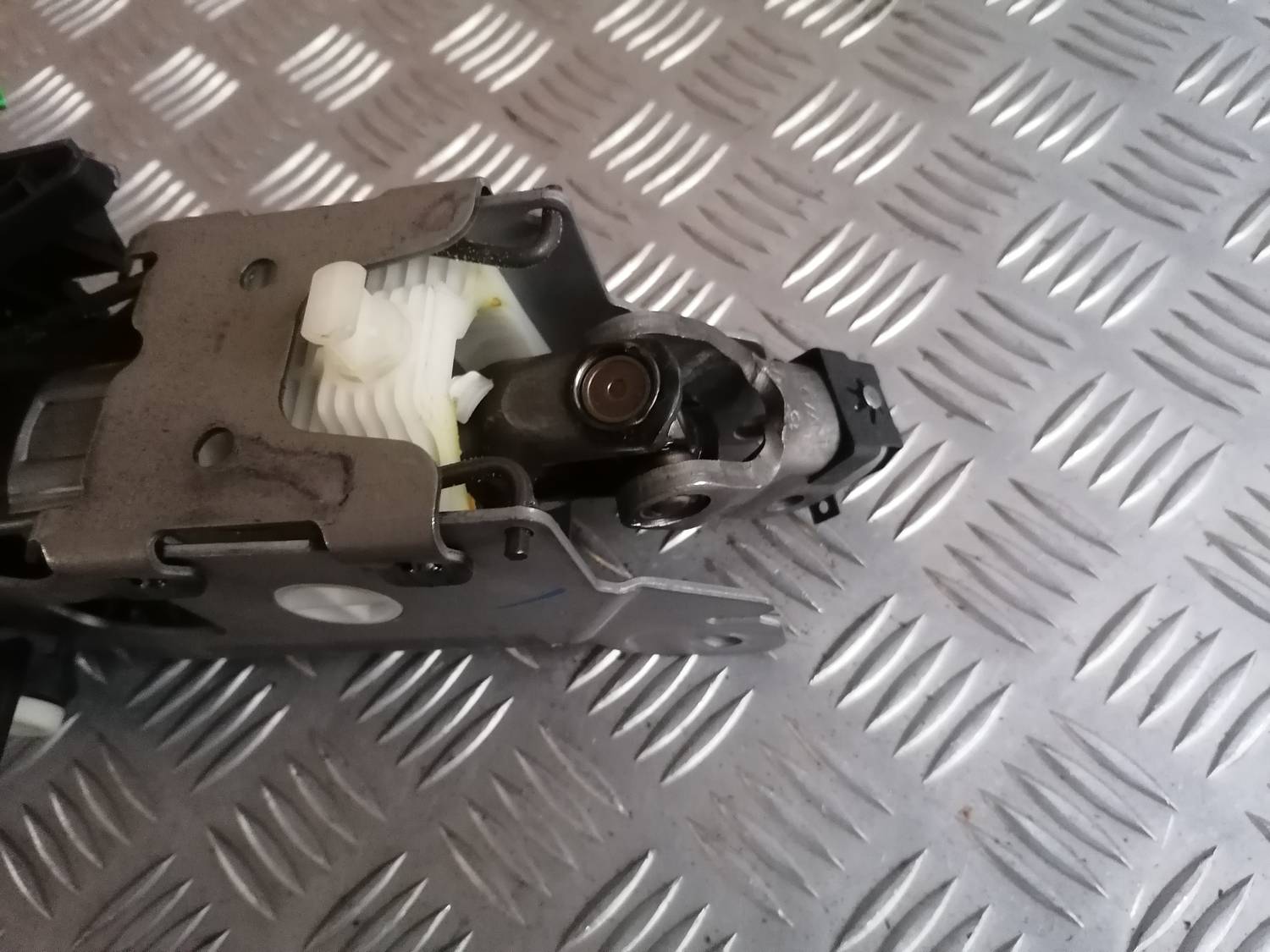 Stūres statne priekš PEUGEOT 607 2010 7 Stūres statne priekš PEUGEOT 607 2010