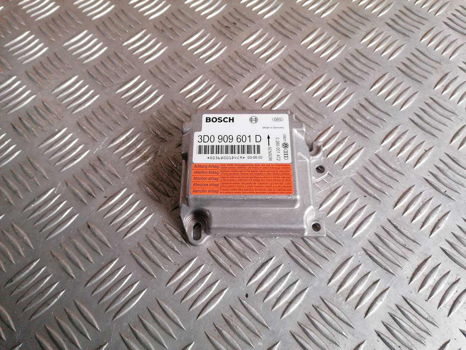 Drošības spilvena vadības bloks priekš VW PHAETON 2003