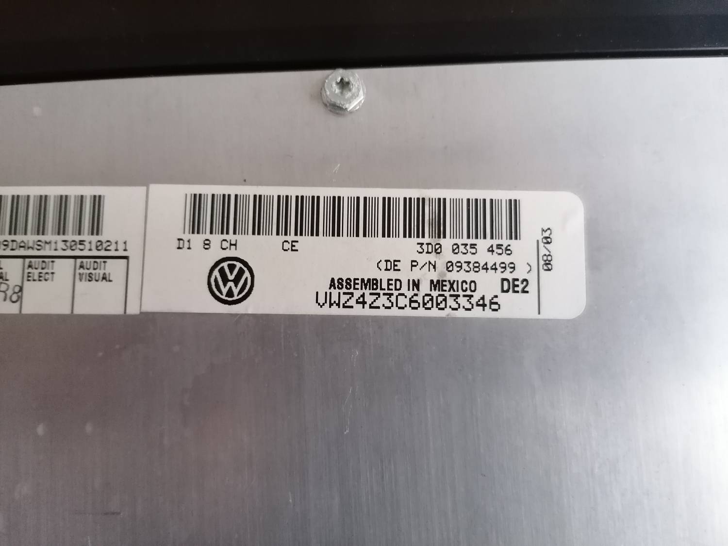 Audio pastiprinātāja bloks priekš VW PHAETON 2003 5 Audio pastiprinātāja bloks priekš VW PHAETON 2003