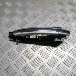 Aizmugurējāis labais durvju rokturis priekš VW PHAETON 2003