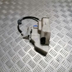 Aizmugurējo labo durvju slēdzene priekš VW PHAETON 2003