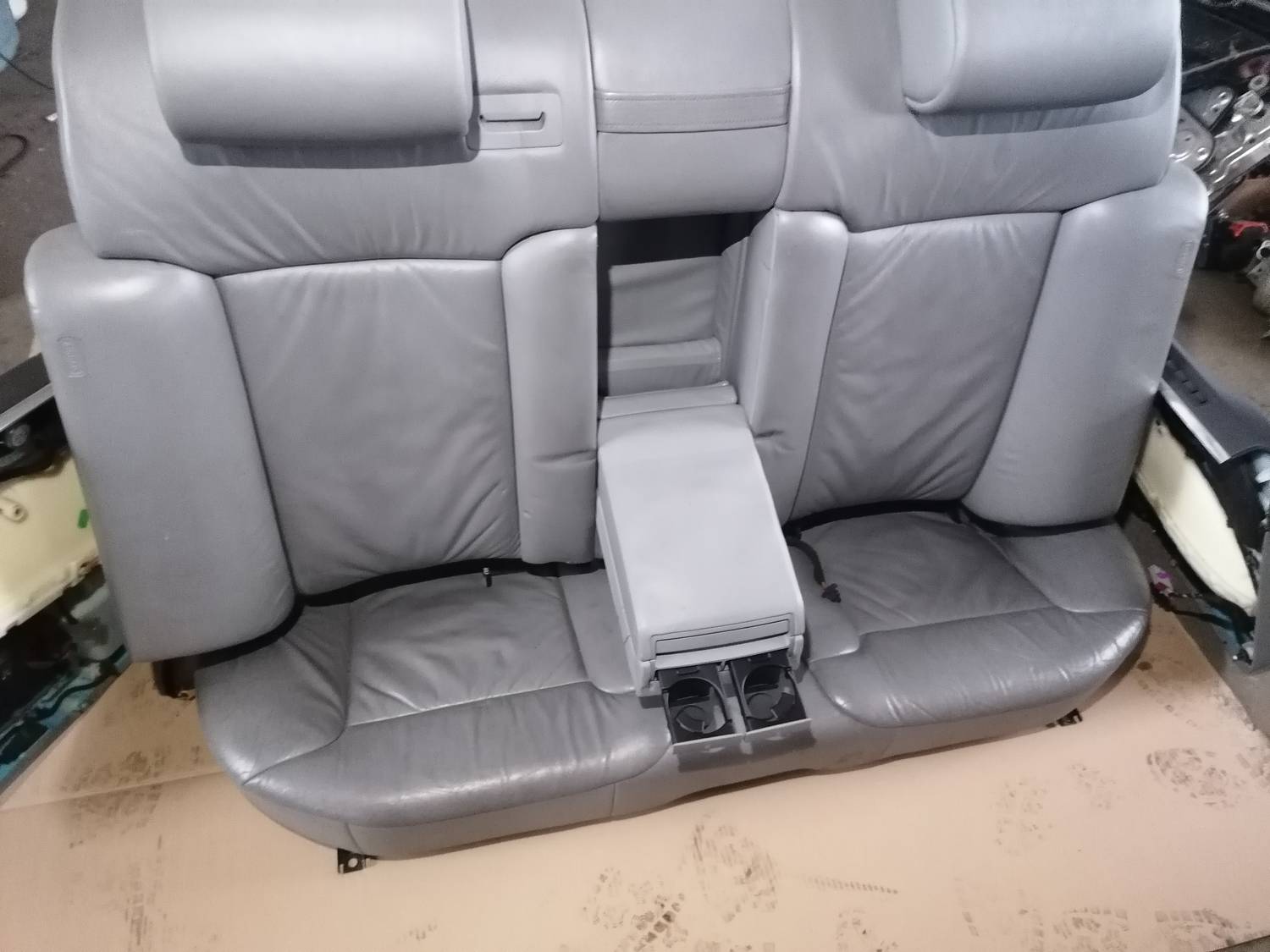 Sēdekļu komplekts priekš VW PHAETON 2003 3 Sēdekļu komplekts priekš VW PHAETON 2003