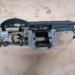 Mērinstrumentu panelis priekš VW PHAETON 2003