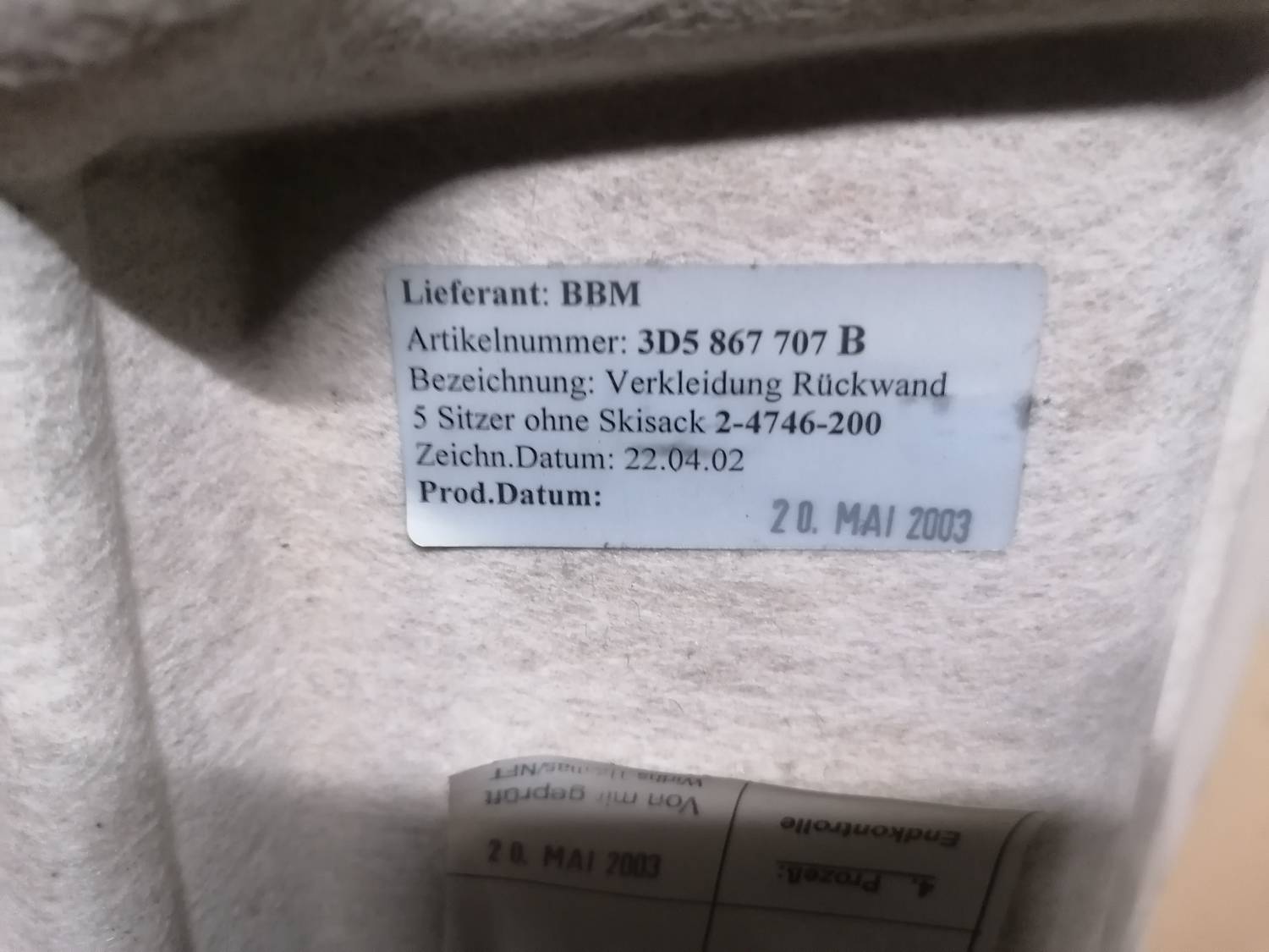 Bagāžnieka nodalījuma skaņas izolācija priekš VW PHAETON 2003