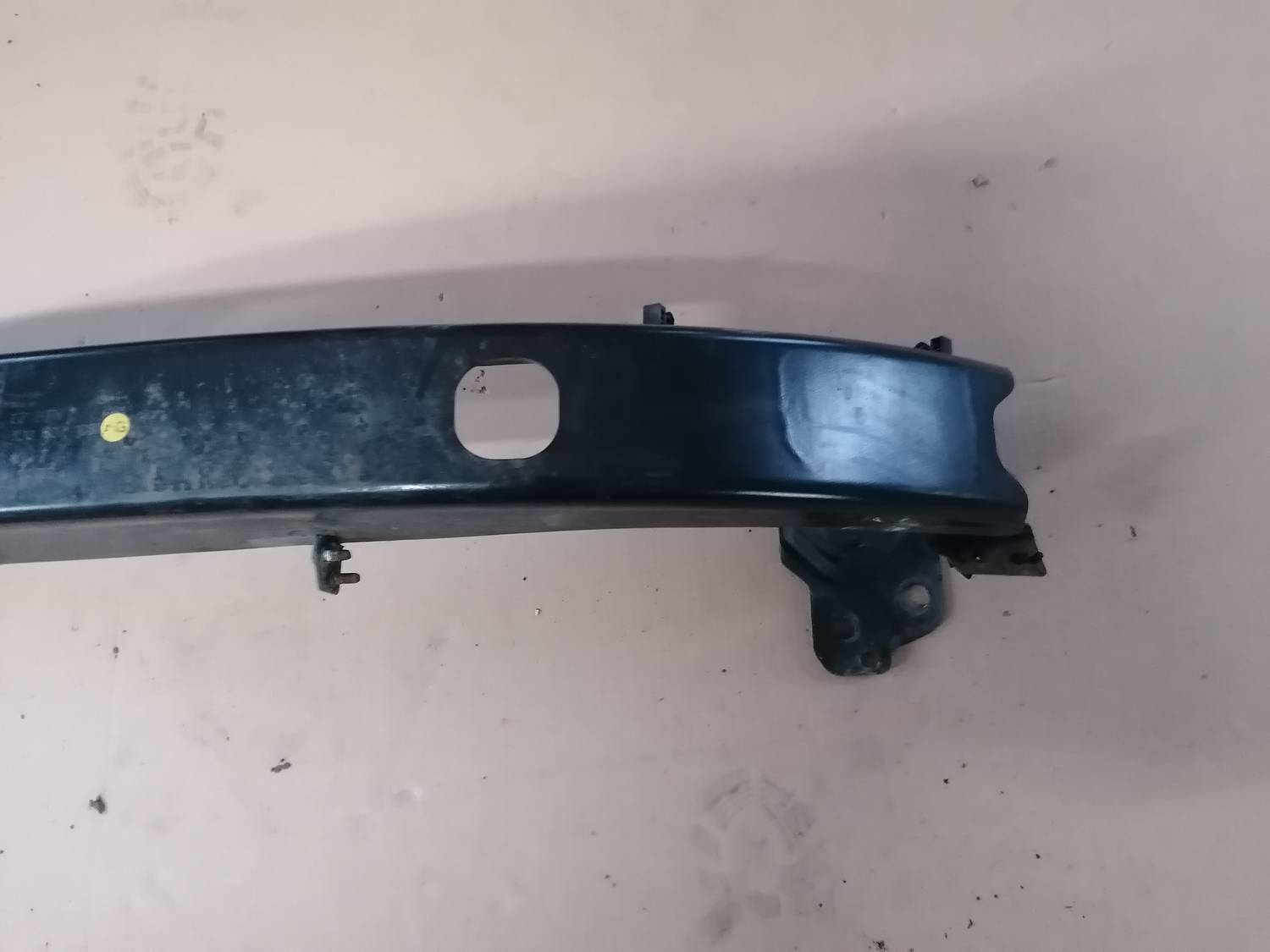 Priekšējā bufera pastiprinātājs priekš VW PHAETON 2003 4 Priekšējā bufera pastiprinātājs priekš VW PHAETON 2003