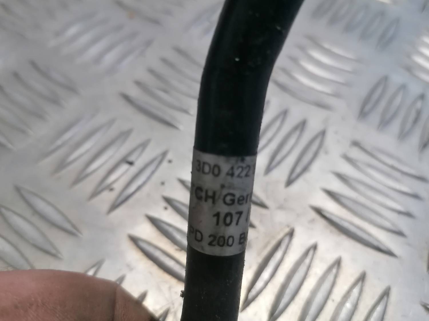 Hidrauliska pastiprinātāja caurule priekš VW PHAETON 2003