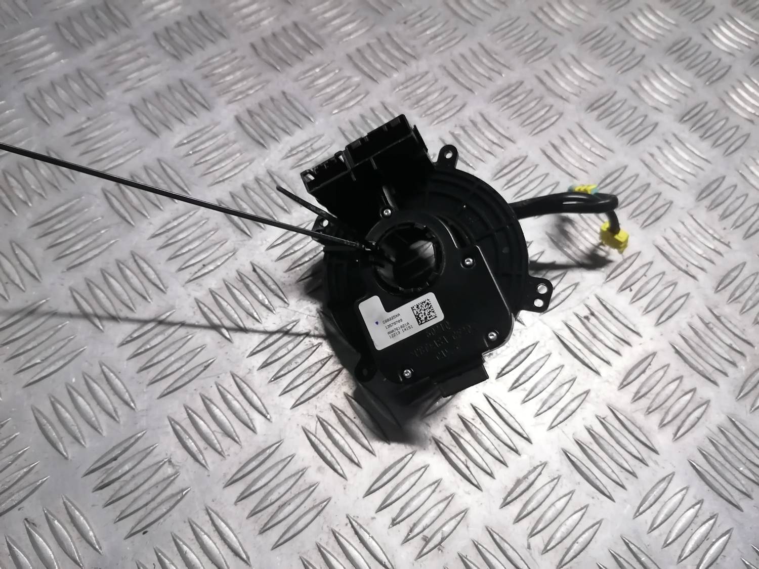 Drošības spilvena slīdgredzens priekš OPEL INSIGNIA SPORTS TOURER 2013