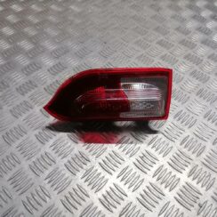 Aizmugurējais labais lukturis priekš OPEL INSIGNIA SPORTS TOURER 2013