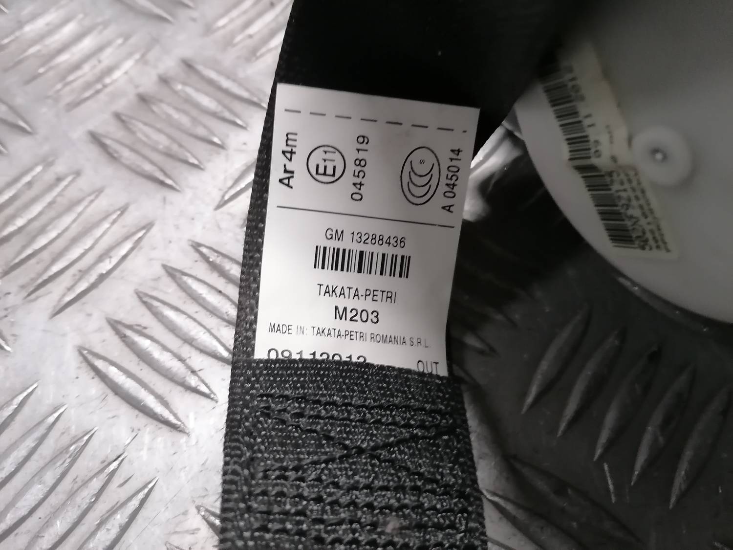 Aizmugurējā labā drošības josta priekš OPEL INSIGNIA SPORTS TOURER 2013 4 Aizmugurējā labā drošības josta priekš OPEL INSIGNIA SPORTS TOURER 2013