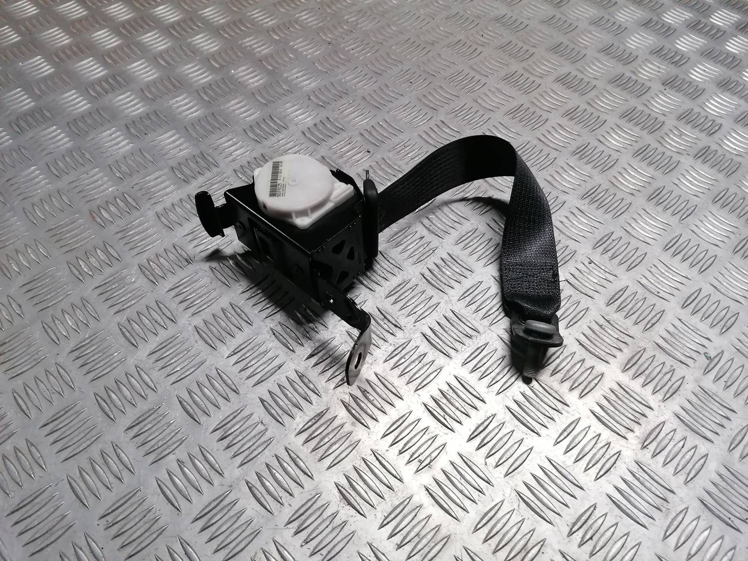 Aizmugurējā labā drošības josta priekš OPEL INSIGNIA SPORTS TOURER 2013 3 Aizmugurējā labā drošības josta priekš OPEL INSIGNIA SPORTS TOURER 2013