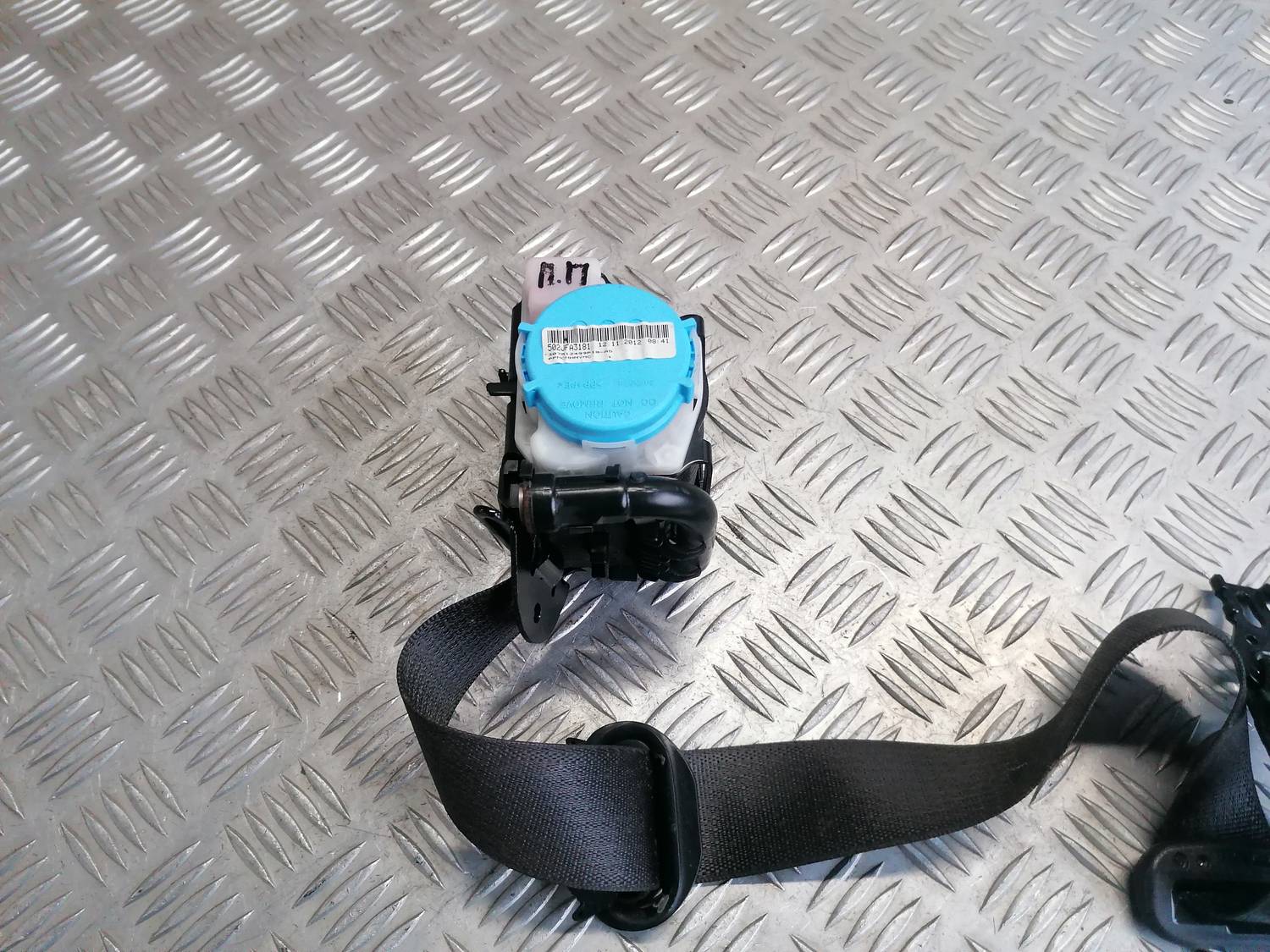 Priekšējā labā drošības josta priekš OPEL INSIGNIA SPORTS TOURER 2013 4 Priekšējā labā drošības josta priekš OPEL INSIGNIA SPORTS TOURER 2013