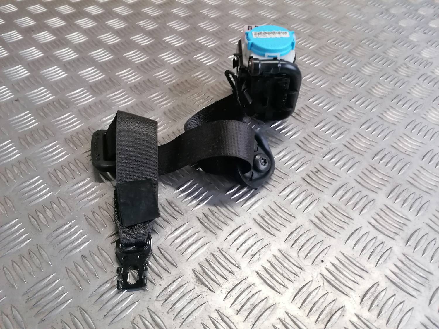 Priekšējā labā drošības josta priekš OPEL INSIGNIA SPORTS TOURER 2013 3 Priekšējā labā drošības josta priekš OPEL INSIGNIA SPORTS TOURER 2013